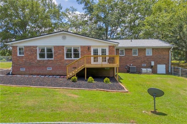 450 N Clarks Creek Road, Martin, GA 30557