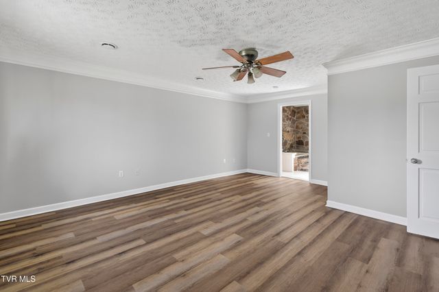 102 Sandpiper Circle, Kingsport, TN 37663