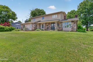 102 Sandpiper Circle, Kingsport, TN 37663