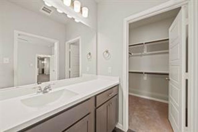 24717 Stablewood Forest, Huffman, TX 77336