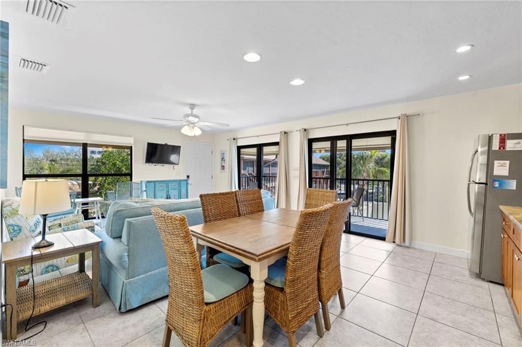 1811 Olde Middle Gulf DR 1, SANIBEL, FL 33957 — photo 3
