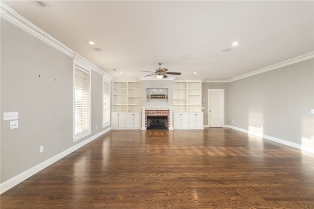 3751 E Spyglass Hill Drive, Fayetteville, AR 72701