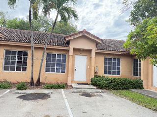 117 SE 3rd Ave 3, Hallandale Beach, FL 33009