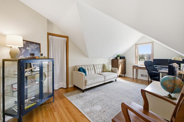 6734 Wentworth Avenue, Richfield, MN 55423