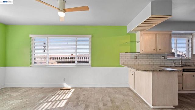 1269 1269 Gabriel Ct, San Leandro, CA 94577