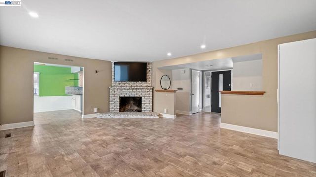 1269 1269 Gabriel Ct, San Leandro, CA 94577