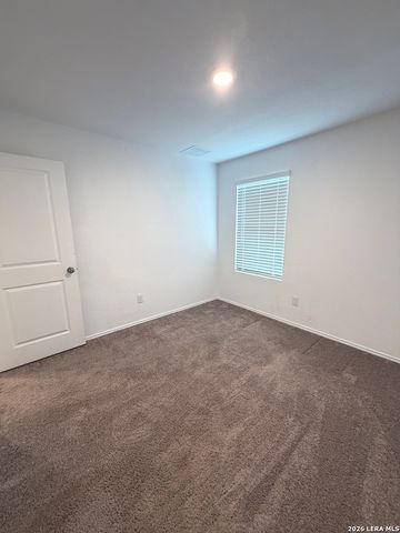 140 Payton, Marion, TX 78124