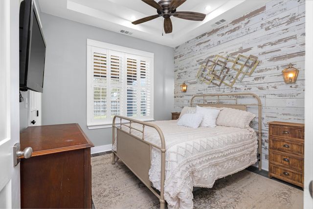 2101 MCWILLIAMS RD, Covington, TN 38019