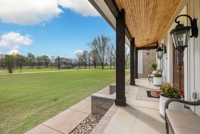 2101 MCWILLIAMS RD, Covington, TN 38019