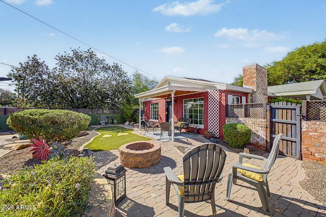 7420 N 58th Drive, Glendale, AZ 85301