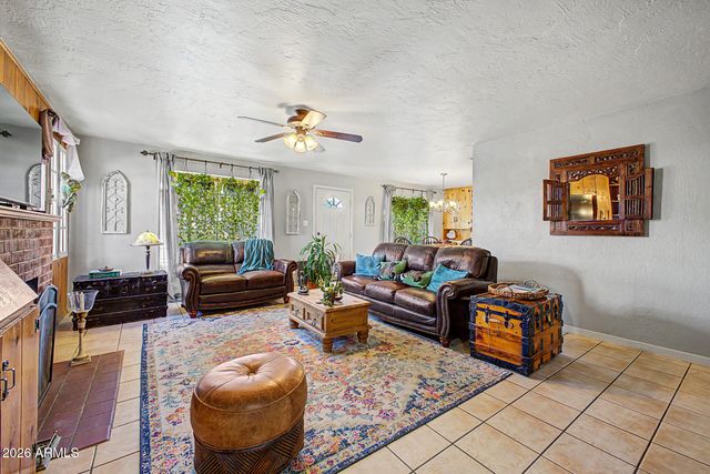 7420 N 58th Drive, Glendale, AZ 85301
