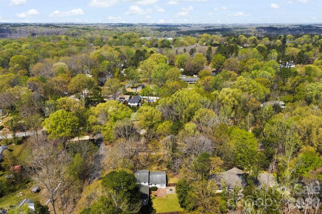 501 Mountainbrook Road, Lancaster, SC 29720