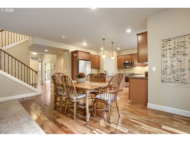 11682 Se CARTER Ln, Happy Valley, OR 97086