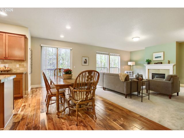 11682 Se CARTER Ln, Happy Valley, OR 97086