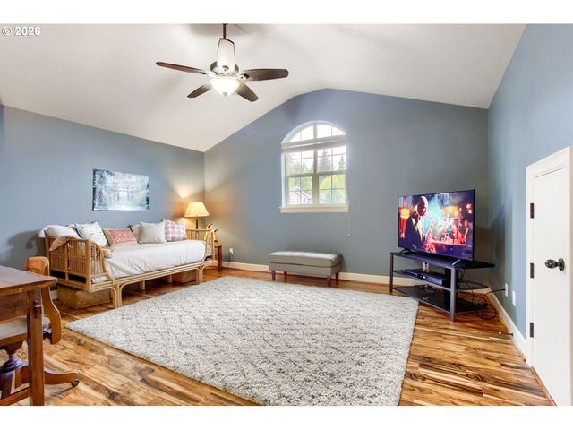 11682 Se CARTER Ln, Happy Valley, OR 97086