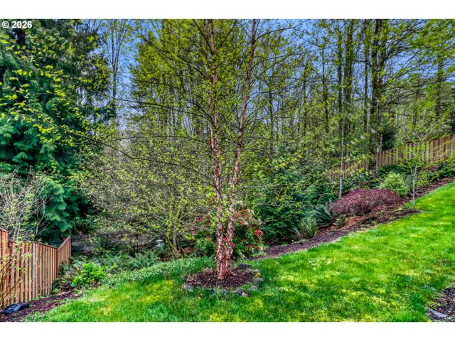 11682 Se CARTER Ln, Happy Valley, OR 97086