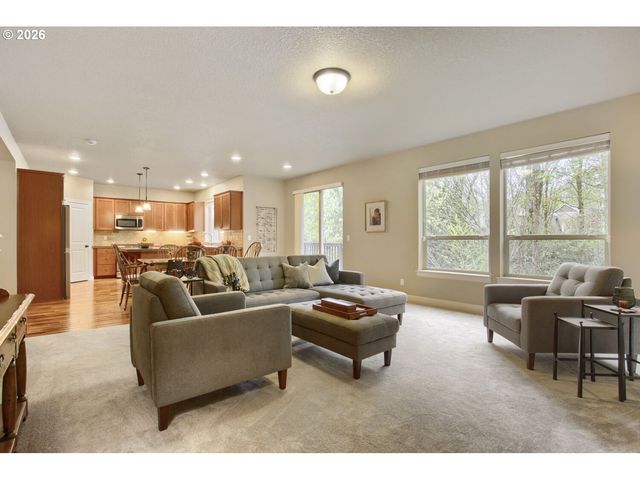 11682 Se CARTER Ln, Happy Valley, OR 97086