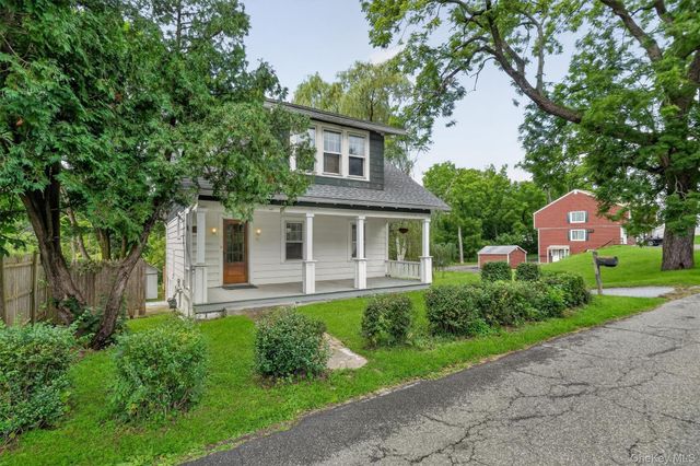 71 North Road, Highland, NY 12528