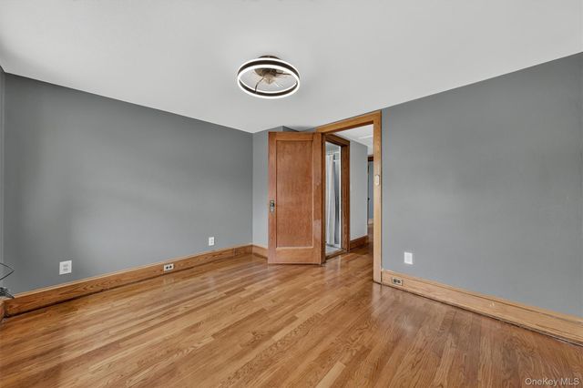 71 North Road, Highland, NY 12528