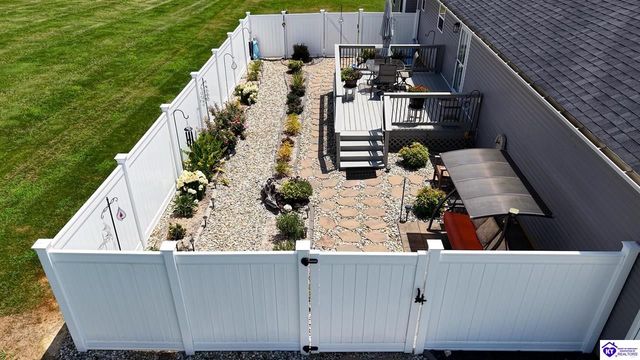 1588 Cecilia Smiths Mill Road, Cecilia, KY 42724