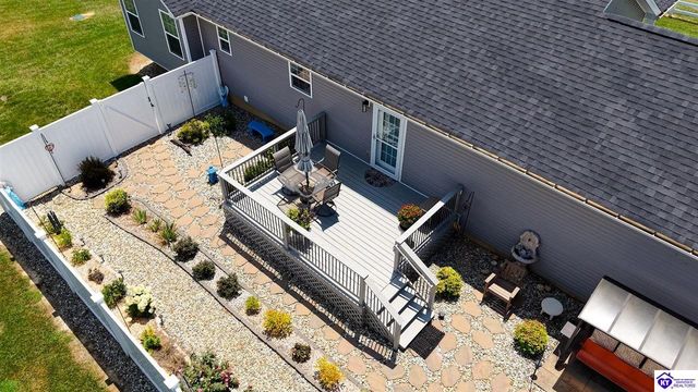 1588 Cecilia Smiths Mill Road, Cecilia, KY 42724
