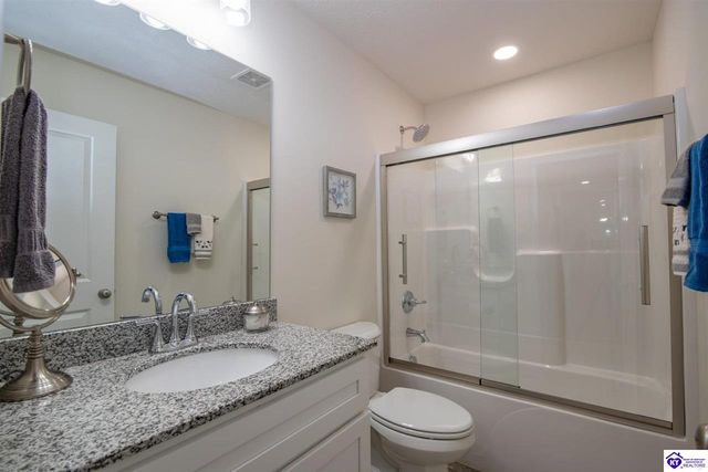 1588 Cecilia Smiths Mill Road, Cecilia, KY 42724