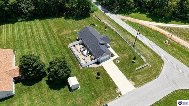 1588 Cecilia Smiths Mill Road, Cecilia, KY 42724