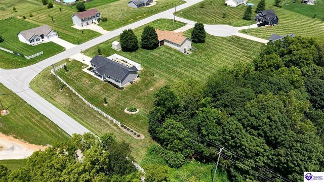 1588 Cecilia Smiths Mill Road, Cecilia, KY 42724