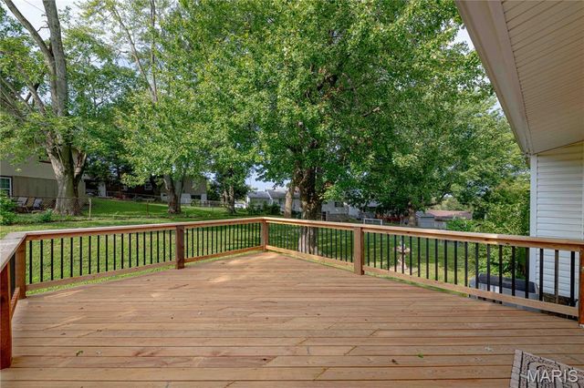 11540 Birchstone Court, Bridgeton, MO 63044