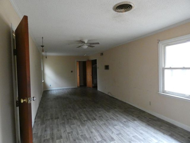 1262 N Main Street, Sumter, SC 29153