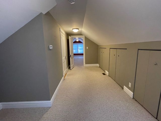 831 Hayes Avenue, Oak Park, IL 60302