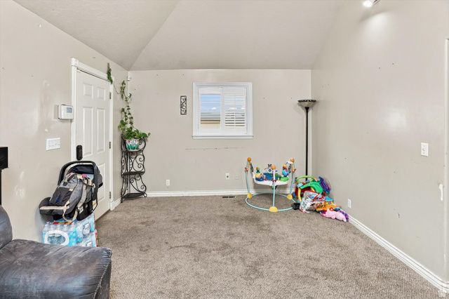 804 E CANYON RD, Ogden, UT 84401