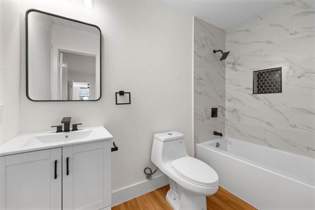 21315 Greengate Drive, Spring, TX 77388