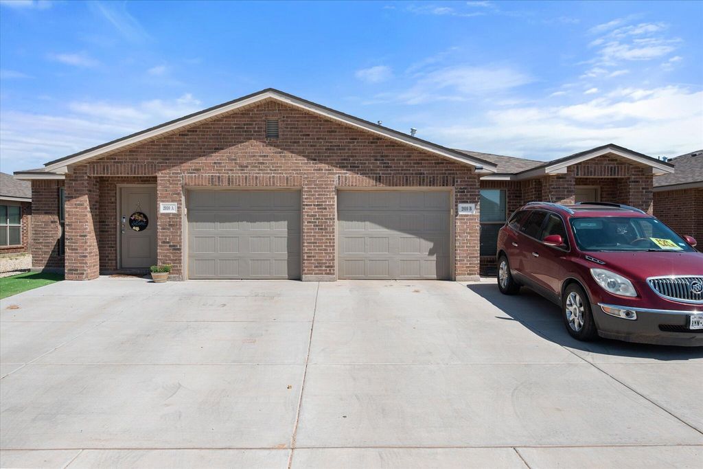 2010 Corpus Avenue, Wolfforth, TX 79382