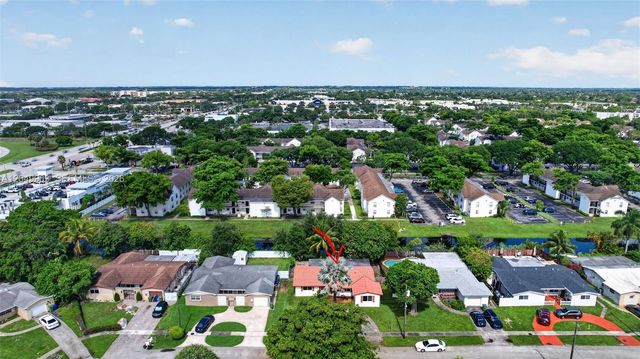 130 NW 78th Avenue, Pembroke Pines, FL 33024
