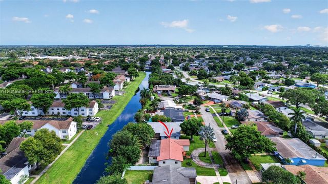 130 NW 78th Avenue, Pembroke Pines, FL 33024