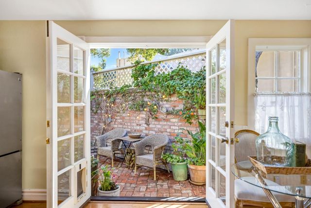 179 Pacific Avenue, Pacific Grove, CA 93950