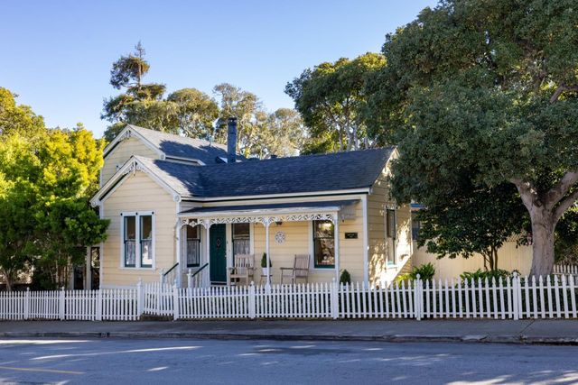 179 Pacific Avenue, Pacific Grove, CA 93950
