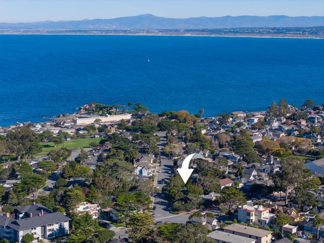 179 Pacific Avenue, Pacific Grove, CA 93950