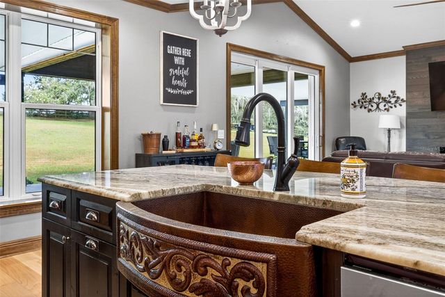 32103 RUSTY CREEK TRAIL, Dade City, FL 33525