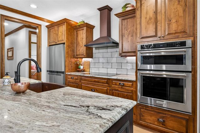 32103 RUSTY CREEK TRAIL, Dade City, FL 33525