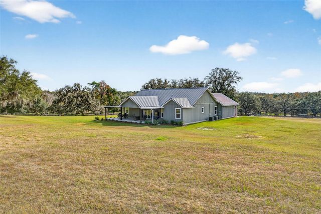 32103 RUSTY CREEK TRAIL, Dade City, FL 33525