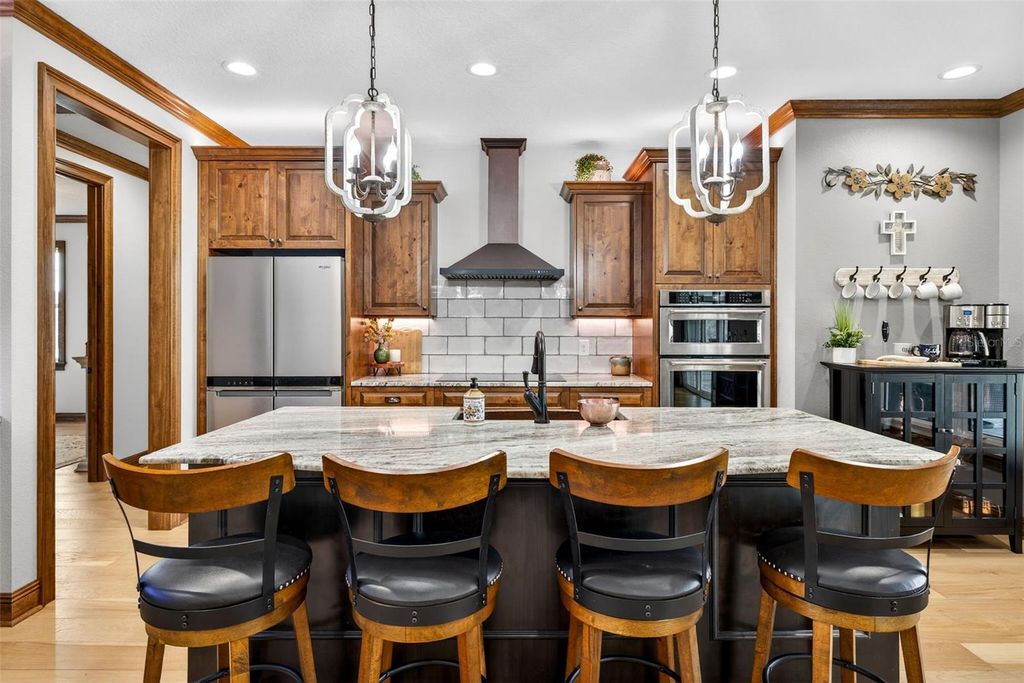 Image 16 of property listing at 32103 RUSTY CREEK TRAIL, Dade City, FL 33525