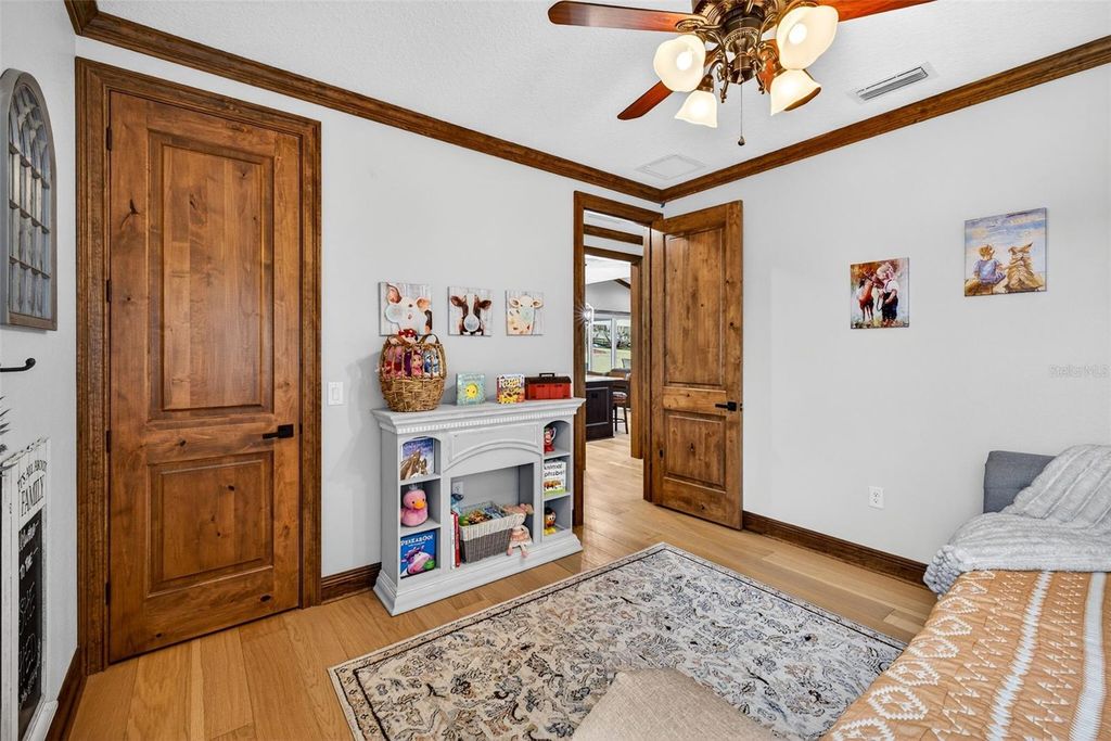 Image 30 of property listing at 32103 RUSTY CREEK TRAIL, Dade City, FL 33525