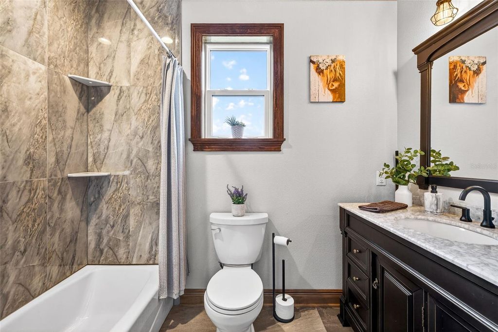 Image 31 of property listing at 32103 RUSTY CREEK TRAIL, Dade City, FL 33525