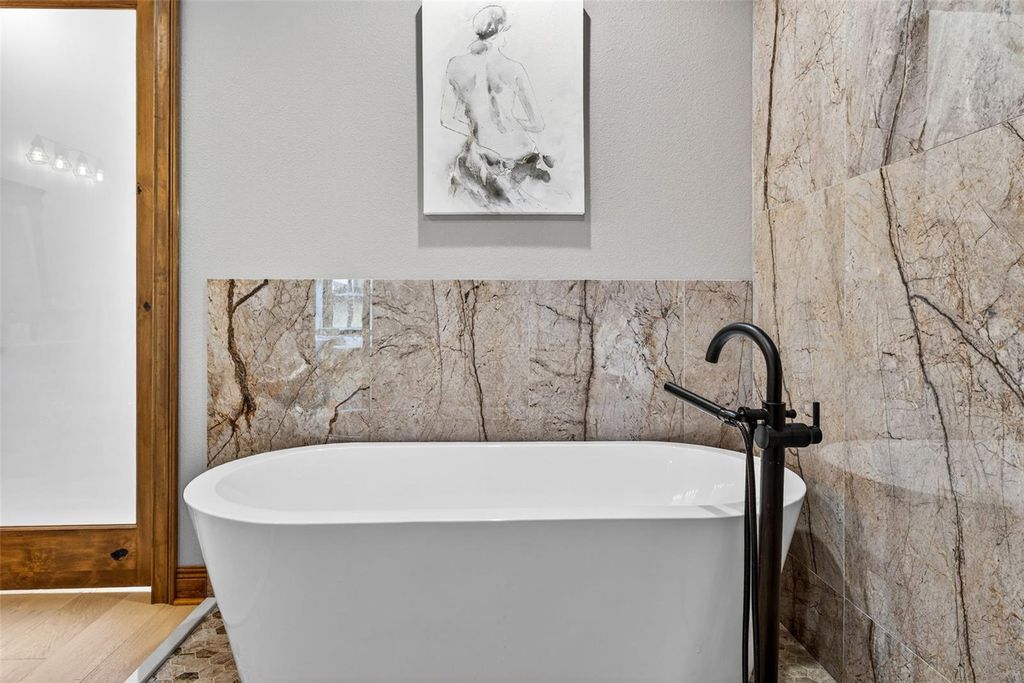 Image 50 of property listing at 32103 RUSTY CREEK TRAIL, Dade City, FL 33525