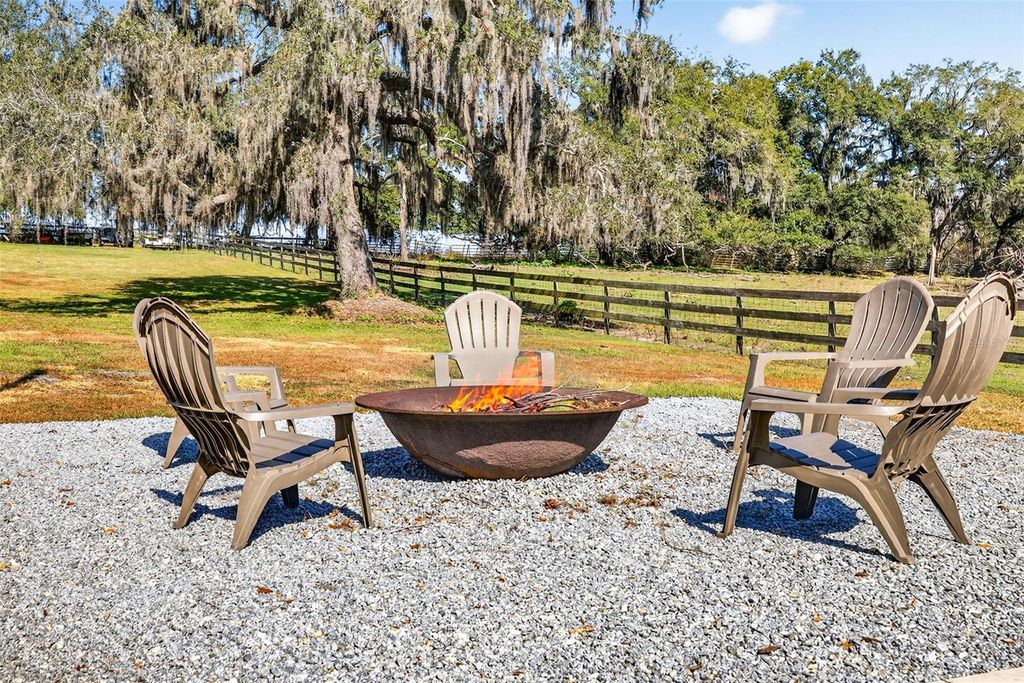 Image 78 of property listing at 32103 RUSTY CREEK TRAIL, Dade City, FL 33525