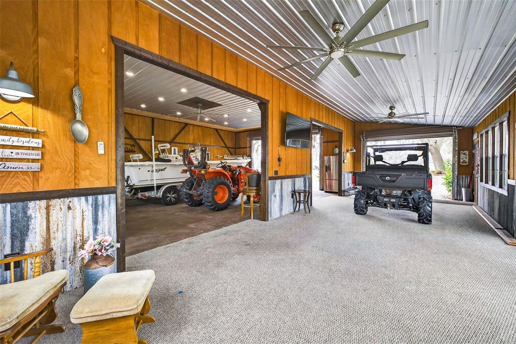 Image 87 of property listing at 32103 RUSTY CREEK TRAIL, Dade City, FL 33525