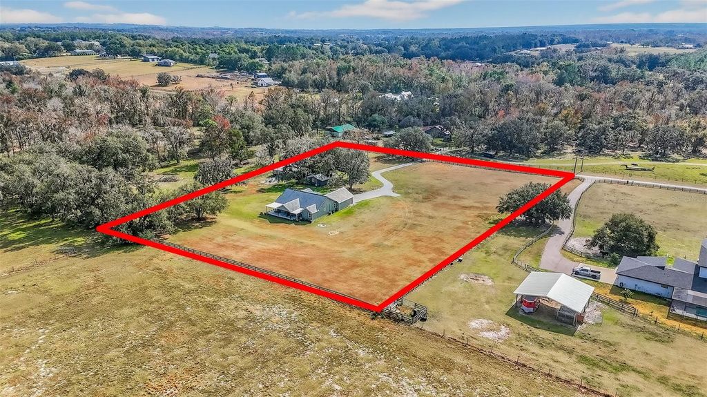 Image 92 of property listing at 32103 RUSTY CREEK TRAIL, Dade City, FL 33525