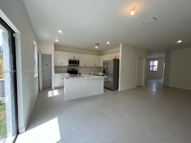 24522 SW 119th Pl 24522, Homestead, FL 33032